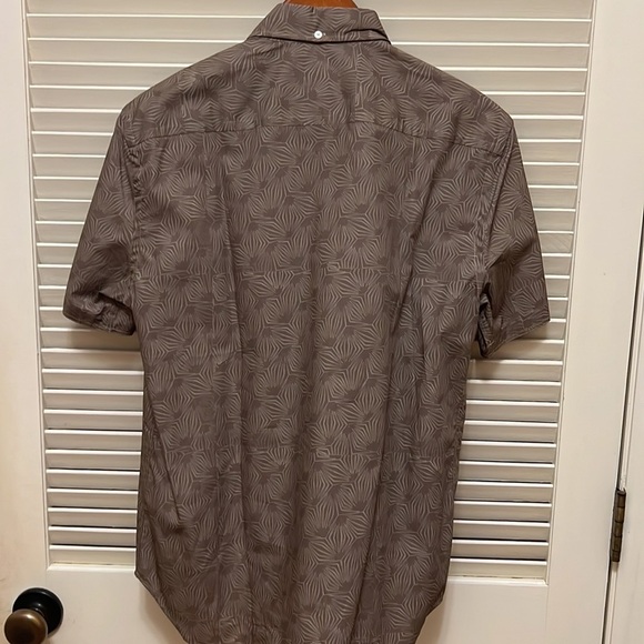 14. Billy Reid Murphy Mens Dress Shirt in Olive - Picture 7 of 17